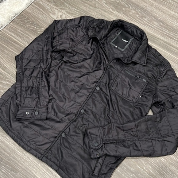 Hurley light weight jacket. Size L. - Picture 2 of 7